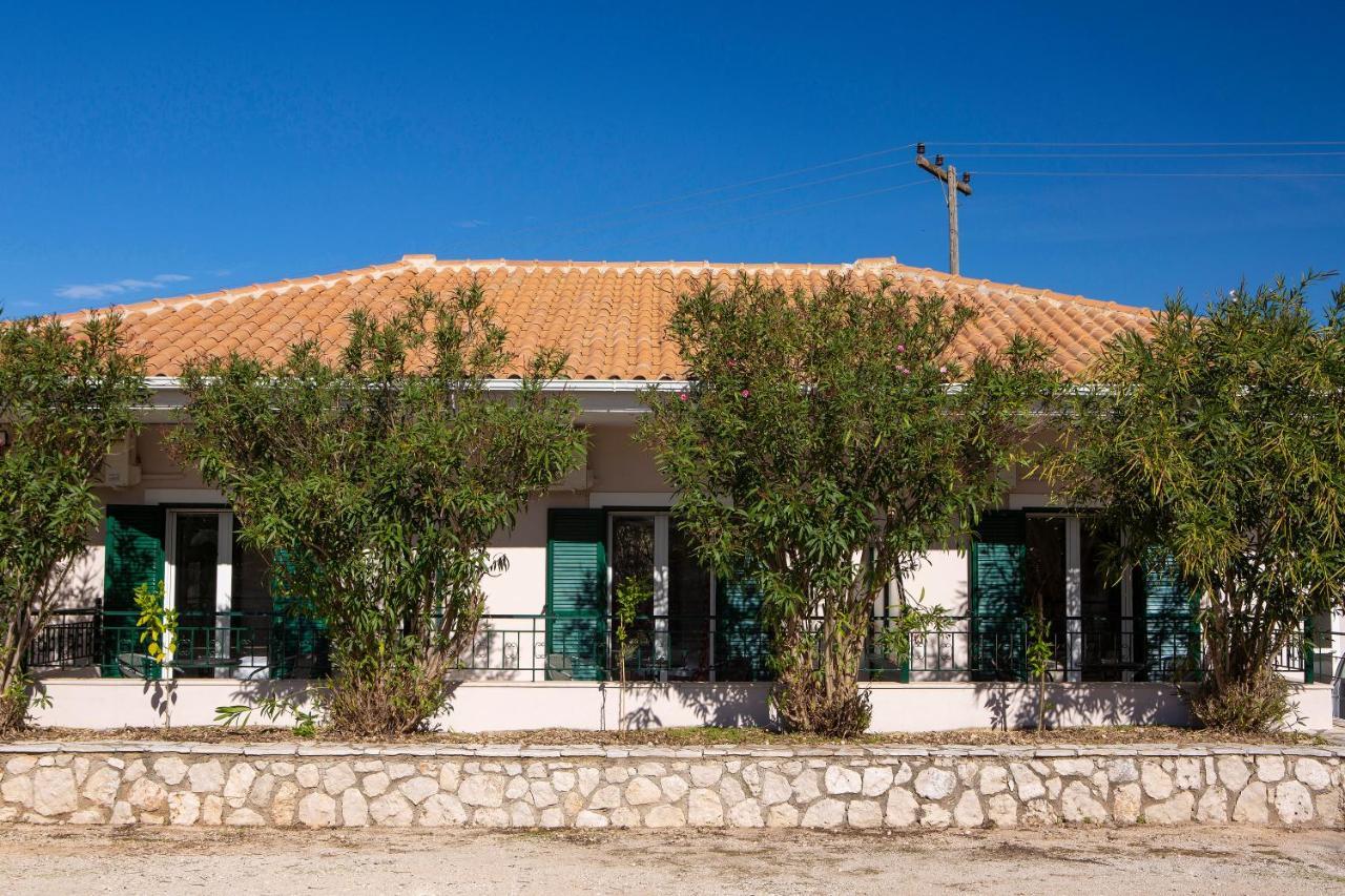 Spacious Studios Lefkada Mountain View Near Beach Dragano Exterior foto